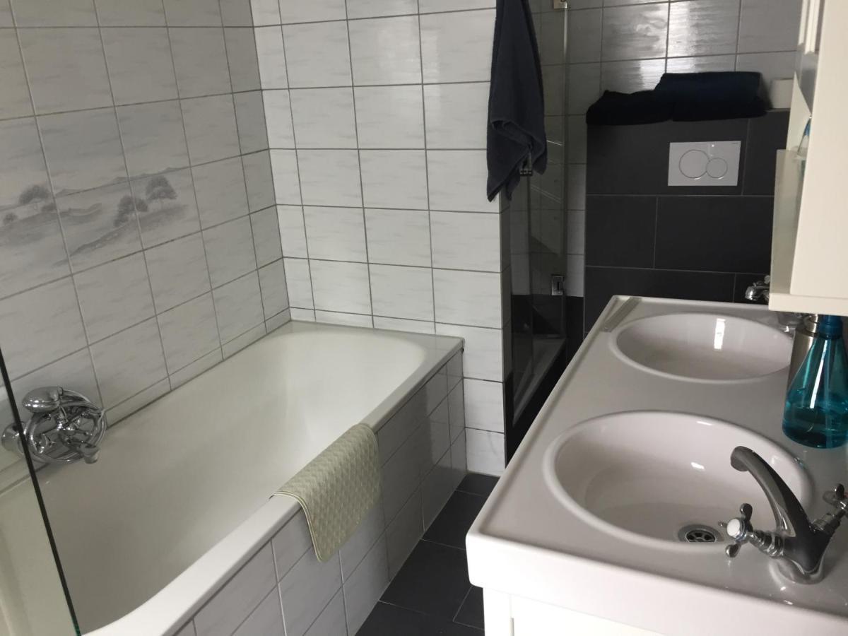 Hennekens Hof Guest house 2*